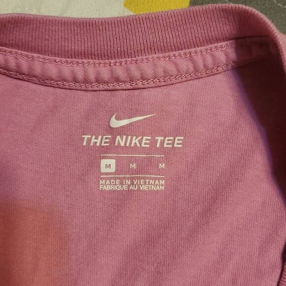 NIKE GIRLS TSHIRT - Picture 2 of 4